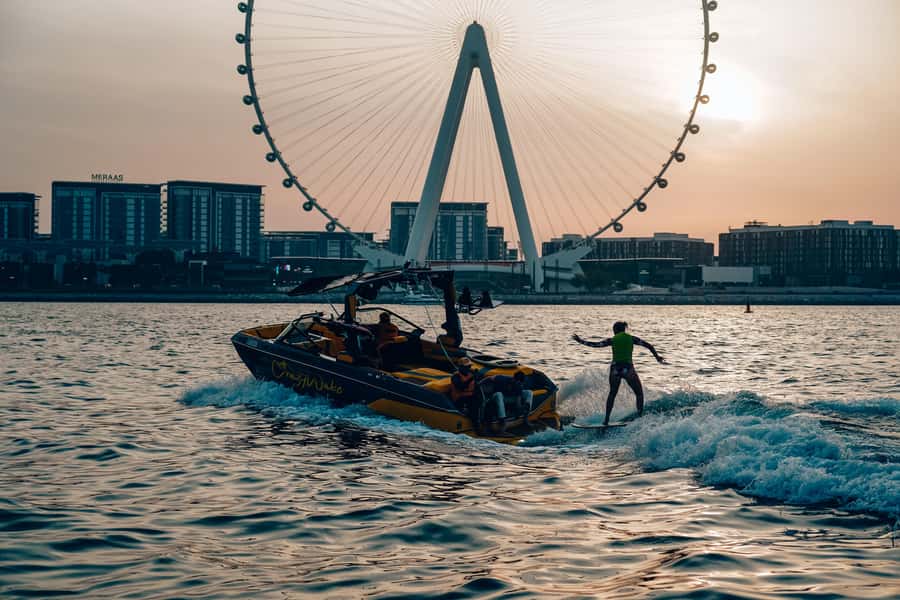 Dubai wakesurfing & wakeboarding: Snacks & drinks included! - Starting at Dubai Marina Harbour BC-43