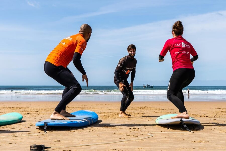 Duckdive - Surf Class in Caparica - Learning the basic surf movements on the beach