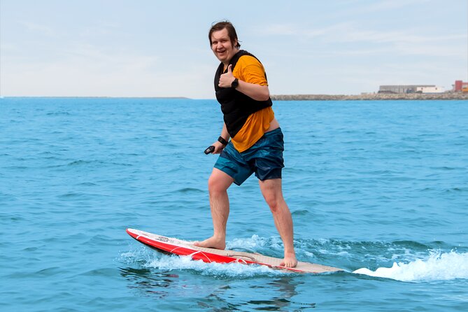 EFoil and Hydrofoil Surfboard Activity in Dubai - Should you book this Dubai eFoil ride?