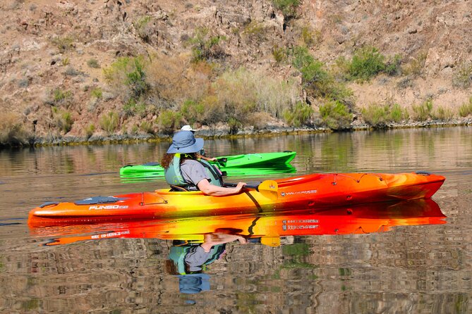 Emerald Cave Scenic Escape Guided Tour —Self-Drive Colorado River - Emerald Cave and the short hike