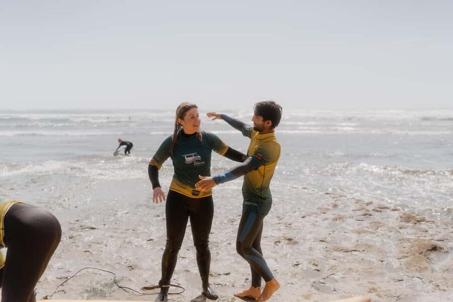 Ericeira: 2h Surfing Lesson - Getting equipped for the water