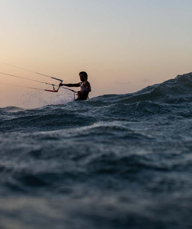 Essaouira: 2-Hour Kite-Surfing Lesson - Cancellation and booking details
