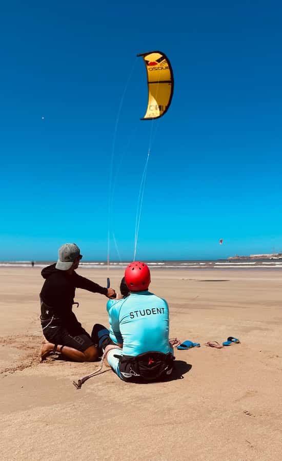 Essaouira: 2-hour kitesurfing lesson (all levels) - Your first two hours, step by step