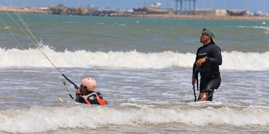 Essaouira: 2-hour kitesurfing lesson (all levels) - What the $71 price gives you