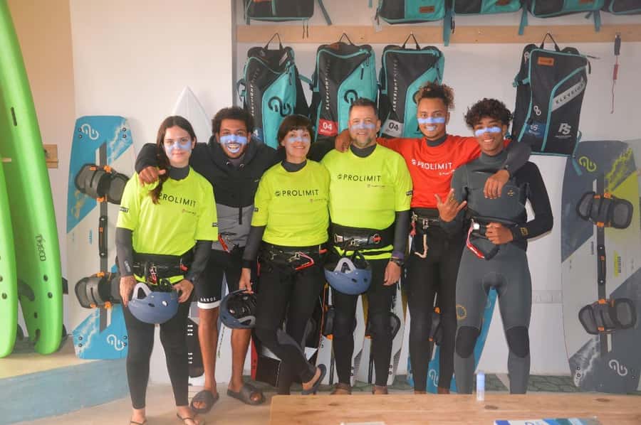 Essaouira: Kitesurf Lesson with changing rooms & Hot showers - Getting upright on the board