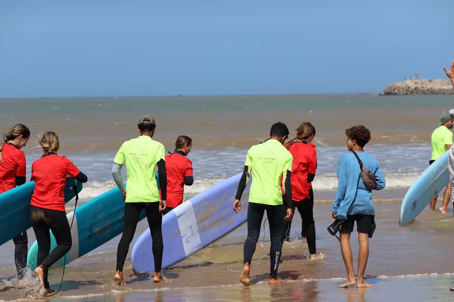 Essaouira: Surf Lessons - Group size, private lessons, and family use