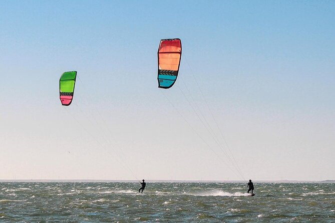 Exclusive Beginners’ Kitesurfing Adventure in Dakhla - The Small Group Format and Instructor Attention