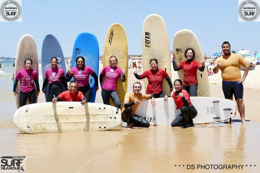 Falésia Beach Surf Class in Small Group + Hot Shower - Meeting at Vilamoura Surf School
