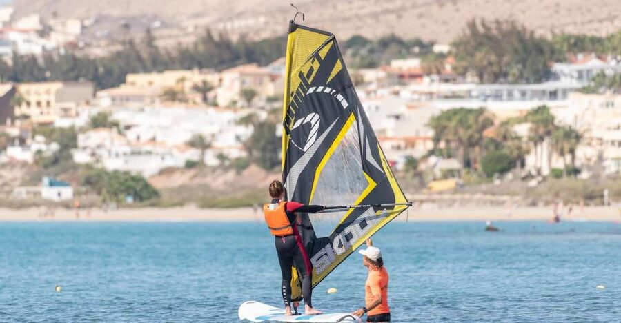 Fuerteventura: Windsurfing Taster in Costa Calma Bay! - Who will enjoy this Costa Calma lesson most