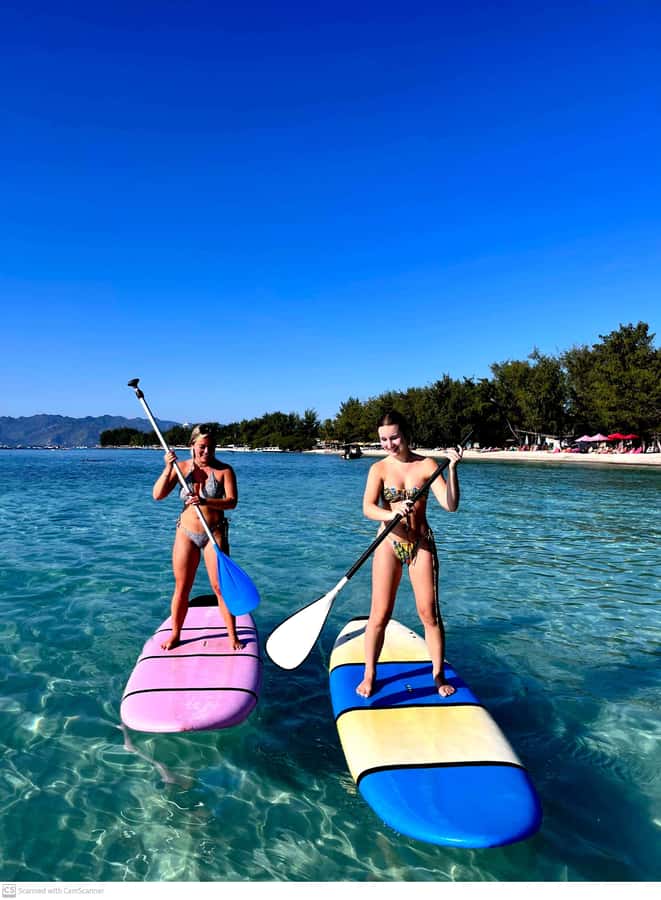 Gili SUP Or Kayak With Drone Shoot . Daylight Or Sunrise - What the drone filming adds