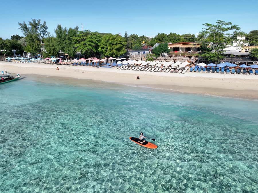 Gili Trawangan: Stand-Up Paddle with Drone Shot & Guide - Sunrise on the water before Gili Trawangan wakes