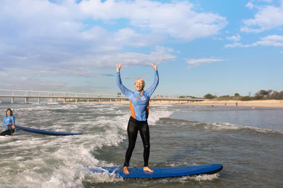 Gold Coast's Favourite Learn to Surf Lesson (Ages 13+) - Your first 15 minutes: getting ready at the Surf Shack
