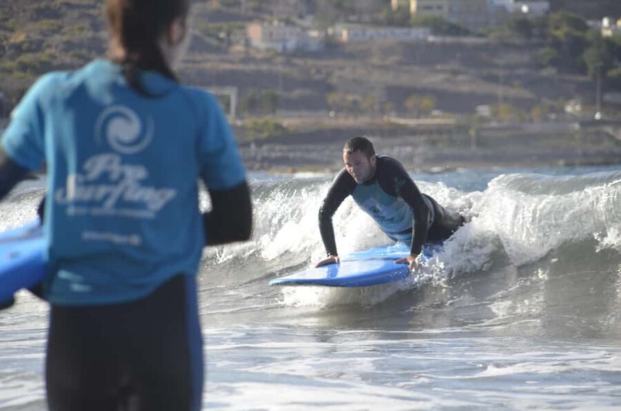 Gran Canaria: Kids & Teens Surf Lesson (8–16 yrs) - A school with a long local teaching record