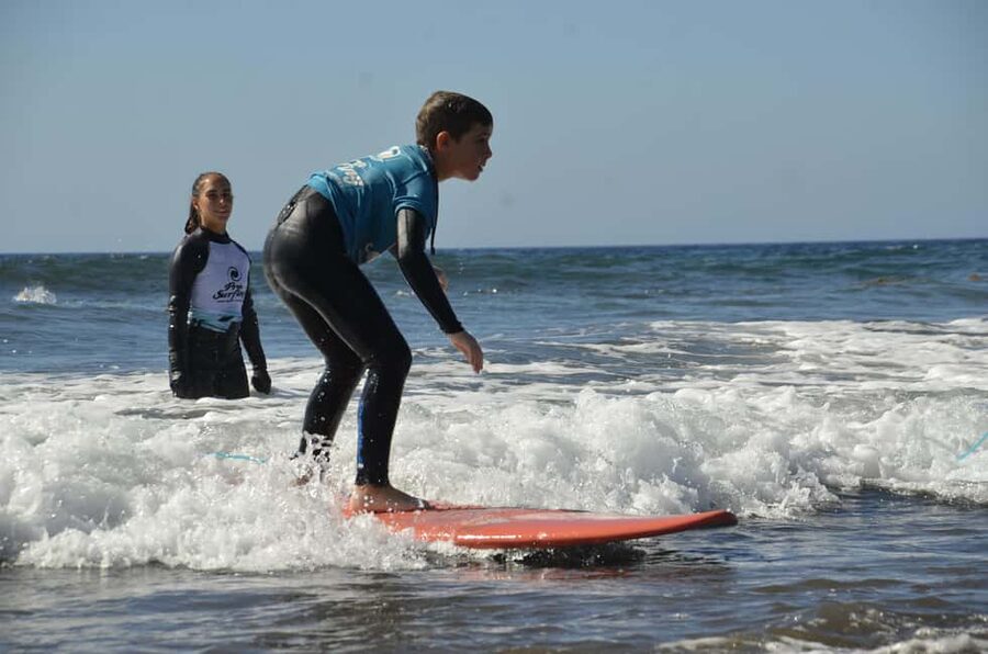 Gran Canaria: Kids & Teens Surf Lesson (8–16 yrs) - From the Eurocenter to the beach