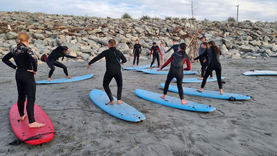 Greymouth: 2-Hour Beginner Surf Lesson - Tide timing and planning your Greymouth day