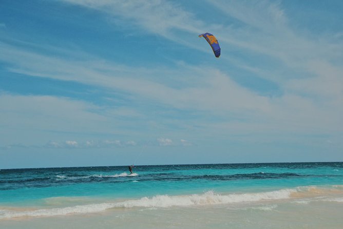 Group Kiteboarding Lesson in Tulum - Water starts, first rides, and basic direction