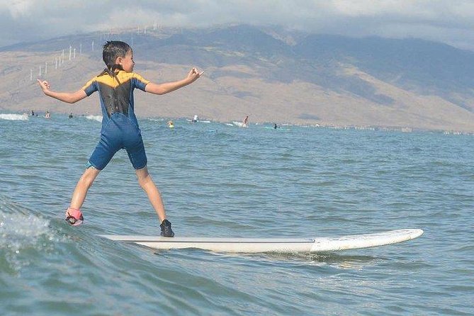 Group Surf Lesson for Beginners in Kihei at Kalama Park - Gear included, and what the park adds
