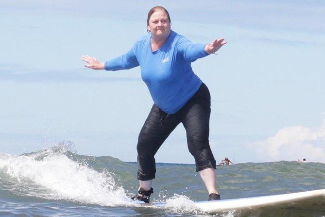 Group Surf Lesson for Beginners in Kihei at Kalama Park - A good choice for families and older beginners