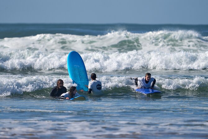 Group Surf Lesson in Costa da Caparica - The first 15 minutes: safety and warm-up