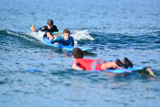 Group Surf Lessons in Lahaina, Maui - The 15 to 20 minute land lesson