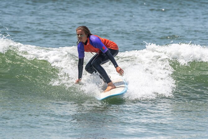 Guided surf tours from Porto city to the beach - From Praça da Liberdade to Paramos Beach