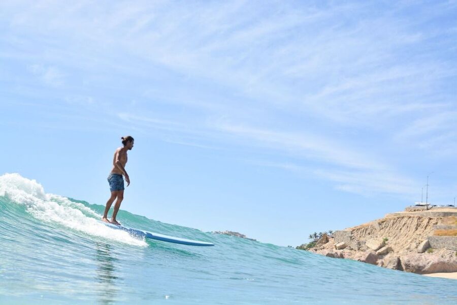 Half Day Surf Lesson in Costa Azul - A good setup for families