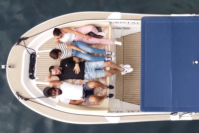 HD Private Boat Tour from Funchal – Swim, Paddle, Snorkel&Relax - Leaving Funchal from Cais 8