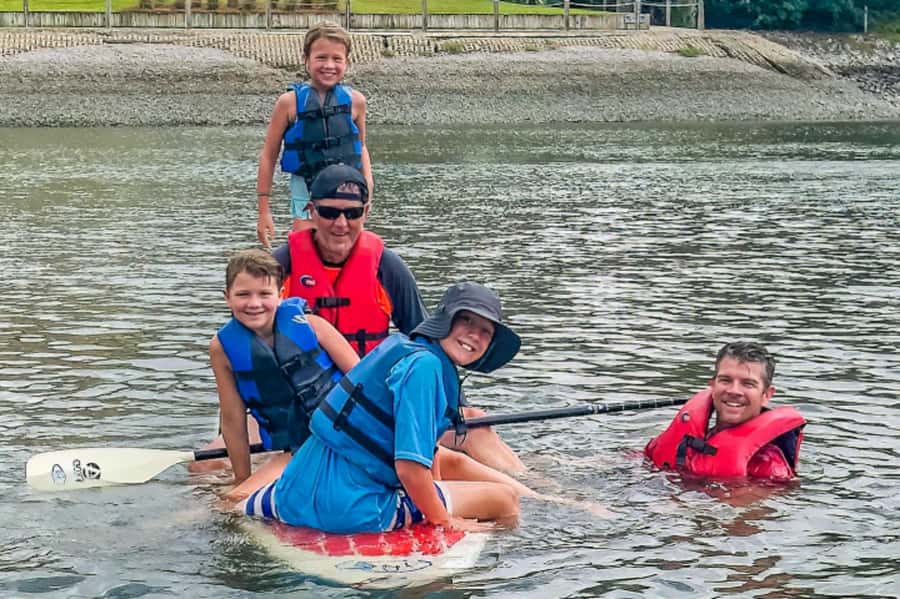Hilton Head: Family Paddleboarding Adventure - The first 15 minutes: check-in, equipment, and safety