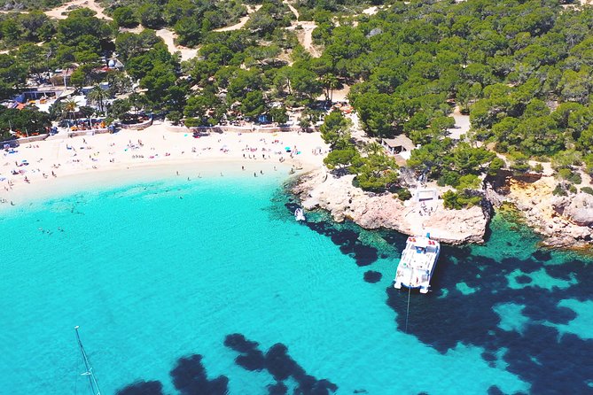 Ibiza Beach Hopping Cruise with Paddleboards, Drinks and Food 6h - Lunch is generous, but keep expectations sensible