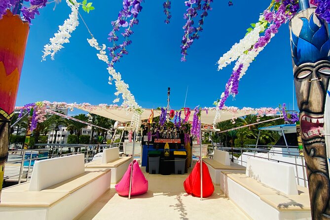 Ibiza Beach Hopping Cruise with Paddleboards, Drinks and Food 6h - Comfort, safety, and the family question