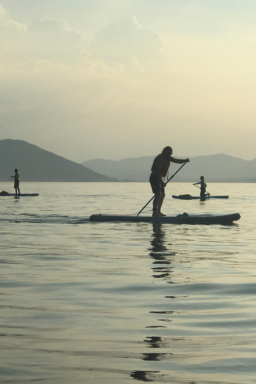Iseo Lake: rental of paddle boards - Who will enjoy this most
