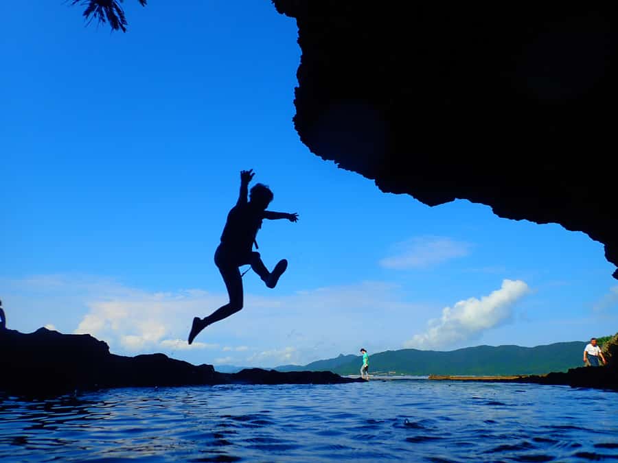 Ishigaki: Canoe or SUP at Kabira Bay&Snorkeling at Blue Cave - Who will enjoy this Ishigaki outing?
