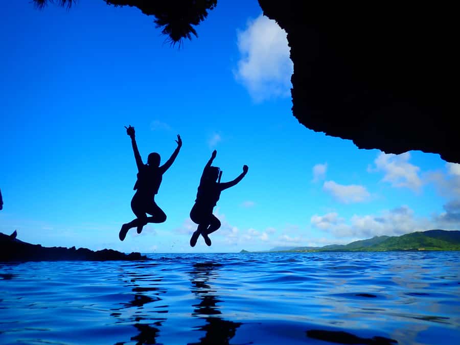 Ishigaki Island: SUP or Canoeing and Snorkeling at Blue Cave - Paddling through Miyara River’s mangroves