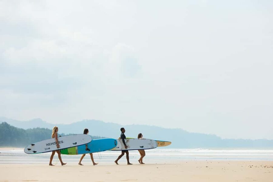 Khao Lak: 1.5-Hour Small Group Surfing Experience - Who will get the most from this experience