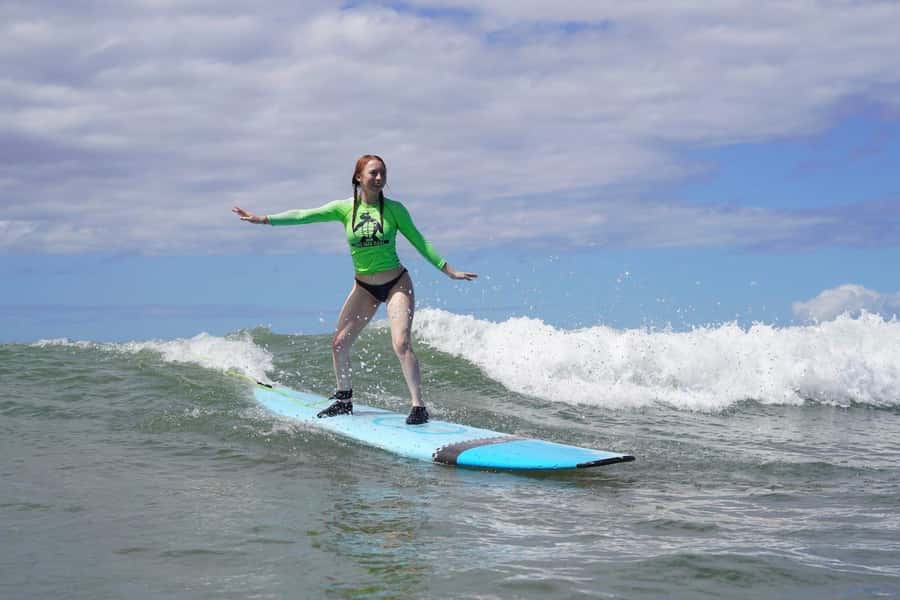 Kihei, Maui: 2-Hour Beginner Surfing Class - What to bring for a smoother morning