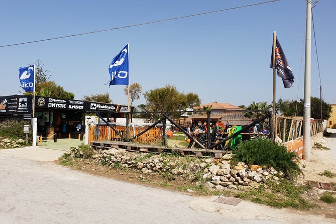 Kitesurf - Advanced course with individual lessons - A private five-hour session, not a group class