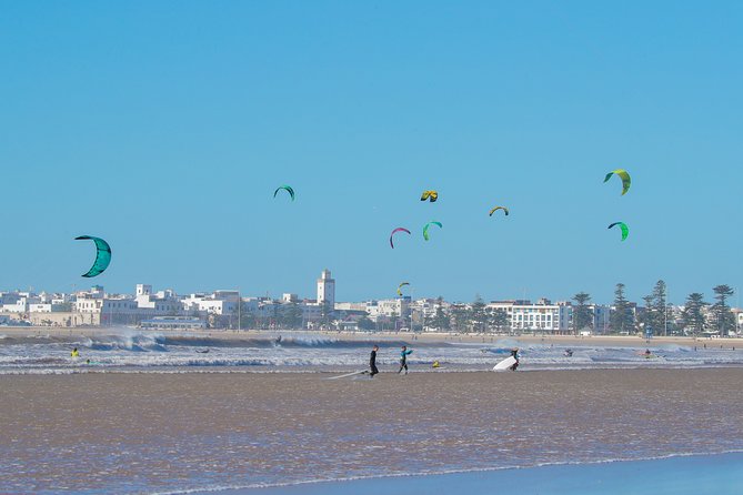 Kitesurf Rental - Collecting the equipment at Explora Watersports