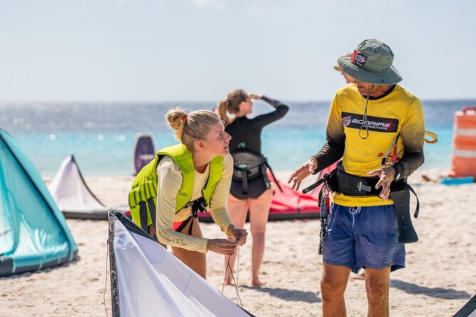 Kitesurfing 3 hours private lesson - What the boat support adds on the water