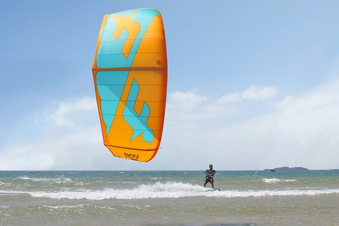 Kitesurfing lessons in Essaouira - The beach, the wind, and the wider Essaouira setting