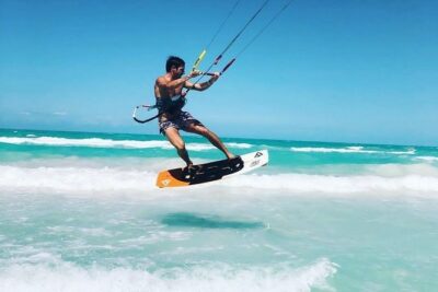 Kitesurfing lessons in Isla Holbox