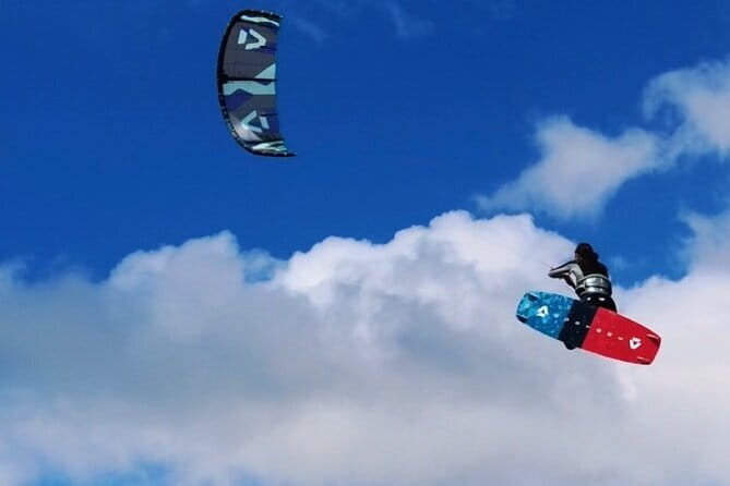 Kitesurfing with Unforgettable Views at Ishigaki island - Jetto and Shiku bring a personal teaching style