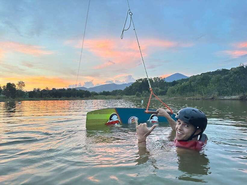 Koh Phangan: Beginner Wakeboarding Lesson - The shore briefing sets you up for the water