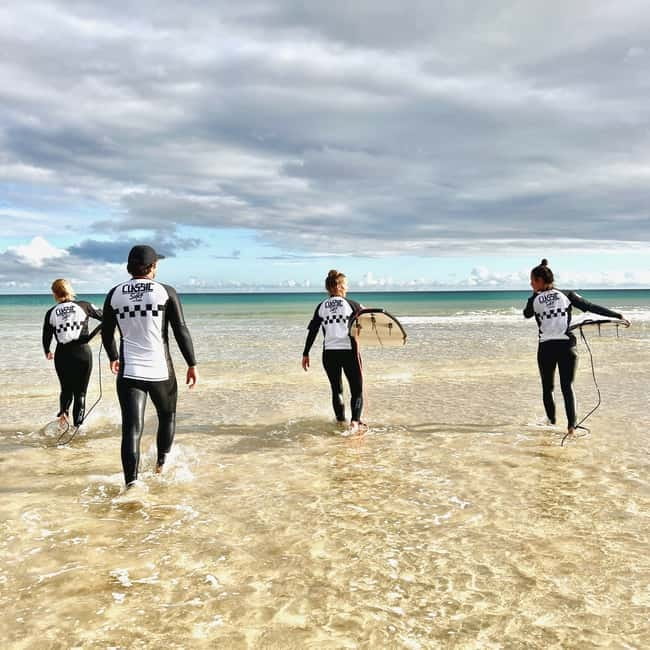 La Pared: Classic Surf Lesson in the South of Fuerteventura - Getting ready: safety, equipment, and beach technique