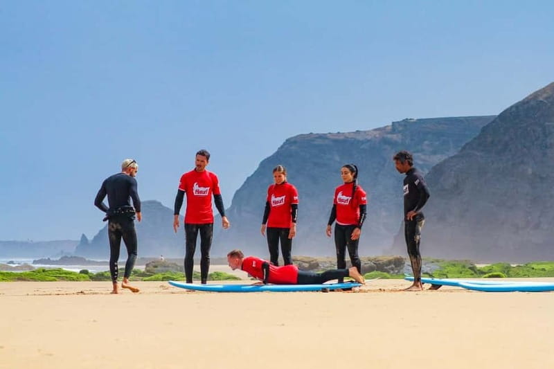 Lagos: Group Surf Lessons For All Levels - Who can take part?