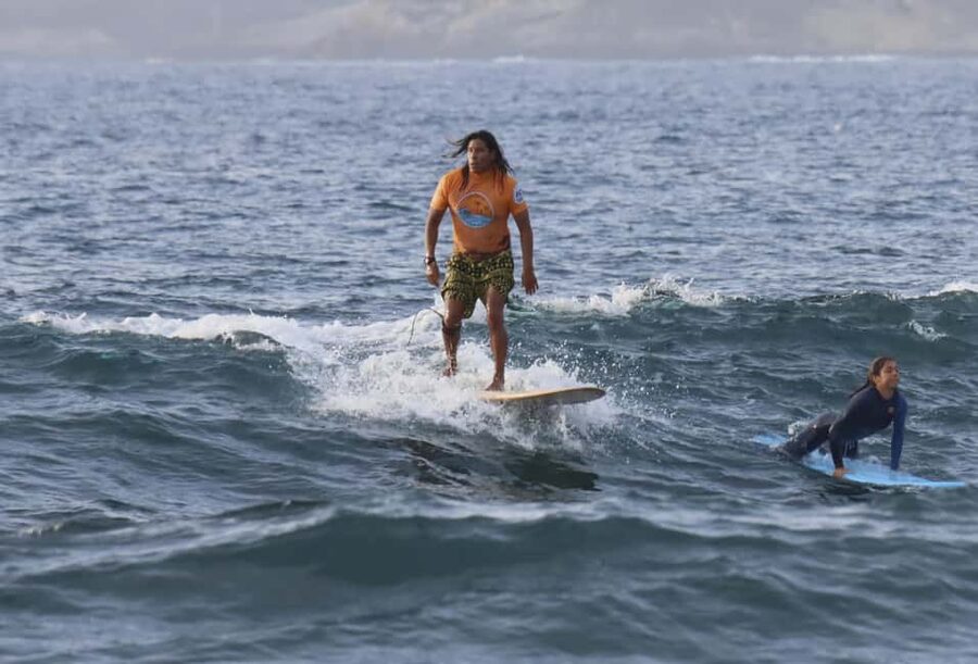 Las Américas: Inolvidable Private Surf Lesson Max 5persons - Starting below Parque Santiago 2