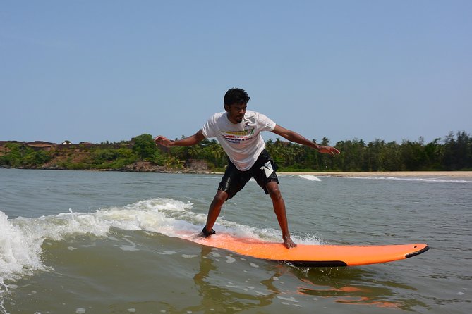 Learn to Surf In Mangalore, KA - Safety, confidence, and the shallow-water plan