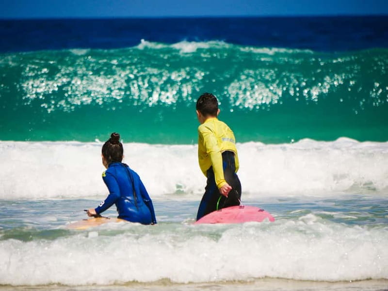 Learn to Surf in the north of Fuerteventura! - Who should choose this surf course