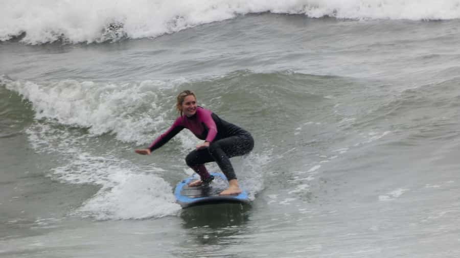 Lima: Surf Class with Equipment and Instructor - One hour in the water at Lima’s shore