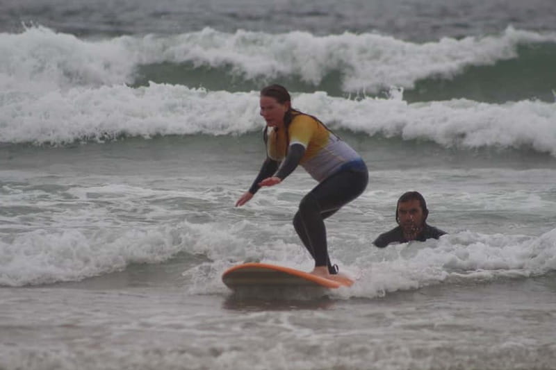 Lisbon-Cascais: Surf Local Experience - Small groups make a real difference