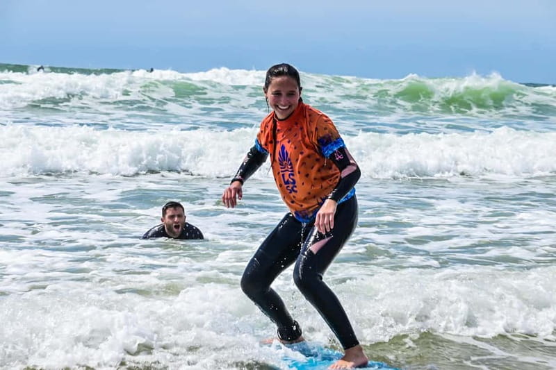 Lisbon - Cascais: Surf, Smile and Sunsets (Lessons Everyday) - The meeting point and coastal setting